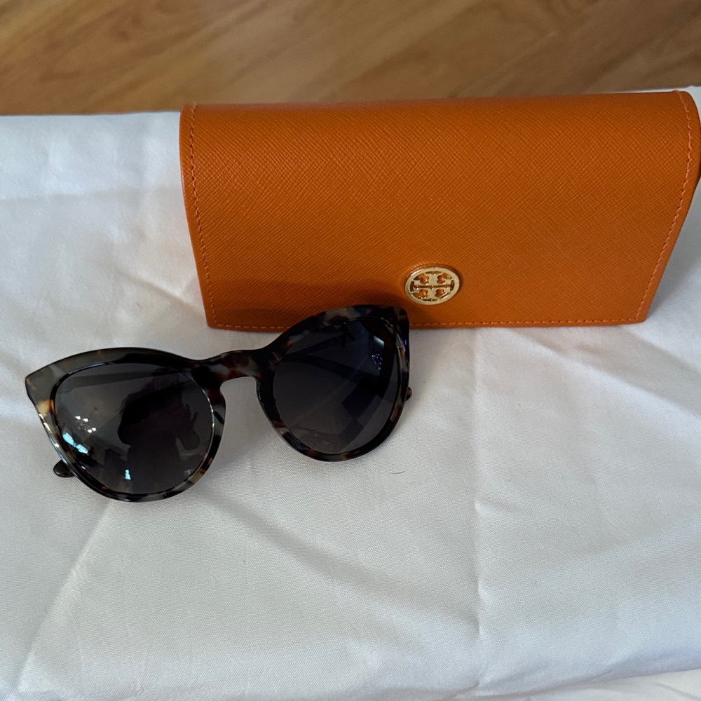 Tory Burch Tortoise Sunglasses with Vibrant Orange Case